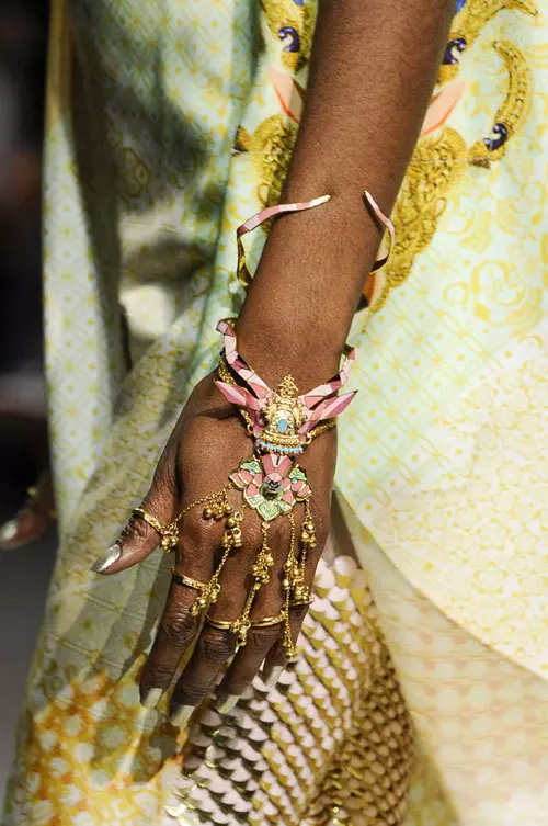 Manish Arora