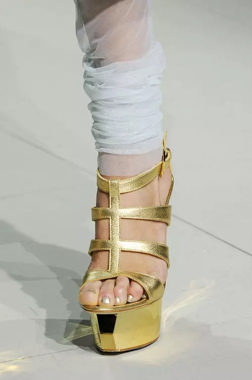 Manish Arora