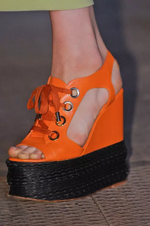Moschino Cheap and Chic