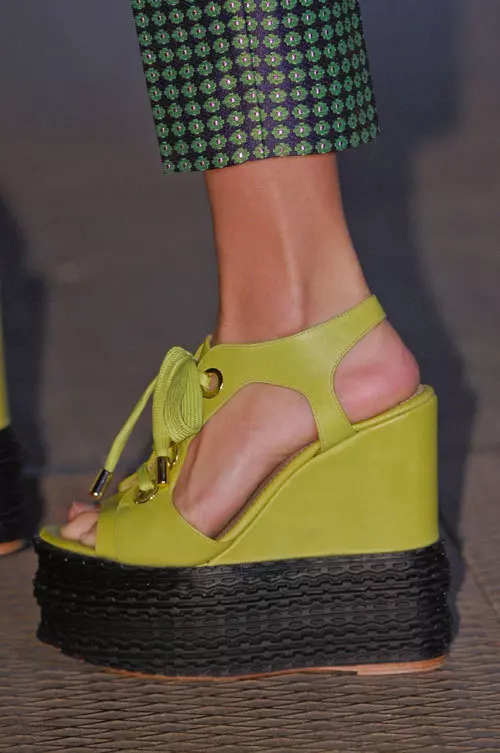Moschino Cheap and Chic