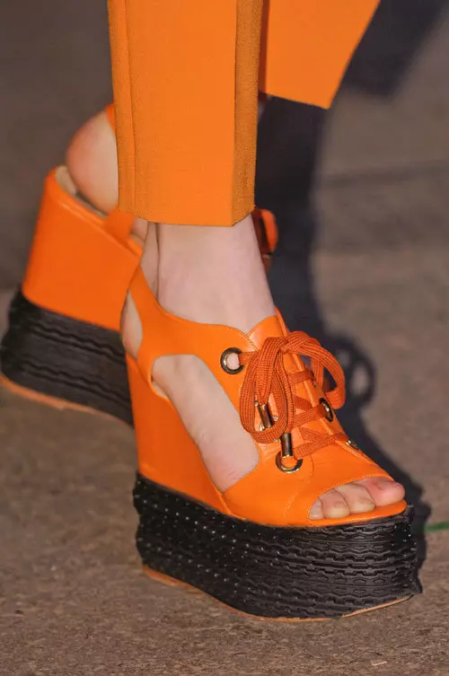 Moschino Cheap and Chic