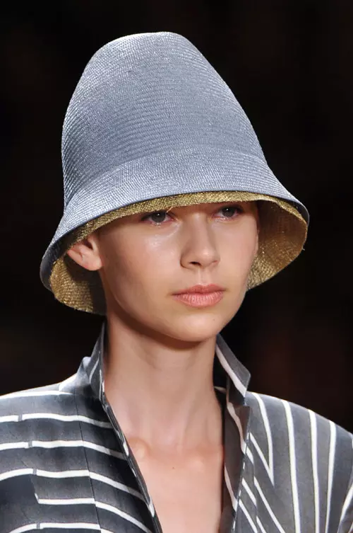 Akris accesorii (14)