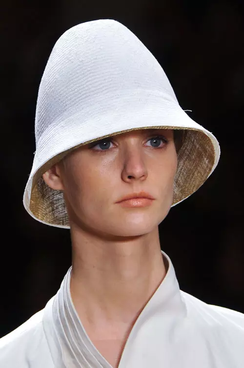 Akris accesorii (20)
