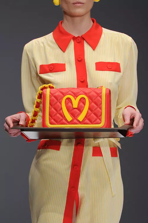 Moschino toamna iarrna 2014-2015 accesorii (6)