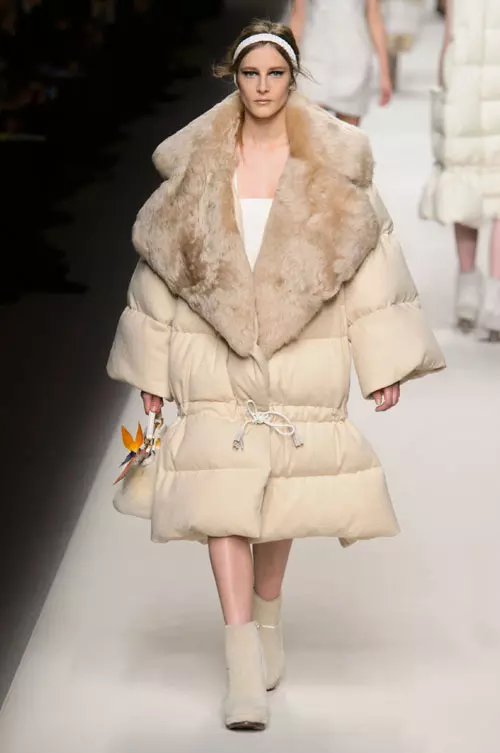 Fendi toamna iarna 2015-2016 (48)