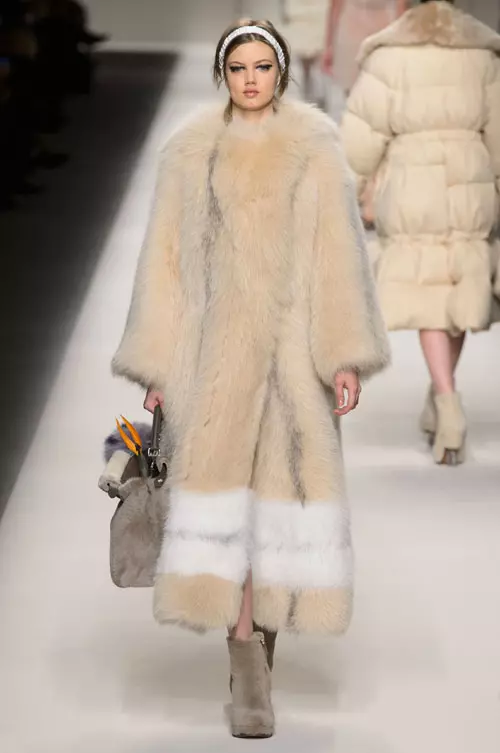Fendi toamna iarna 2015-2016 (50)