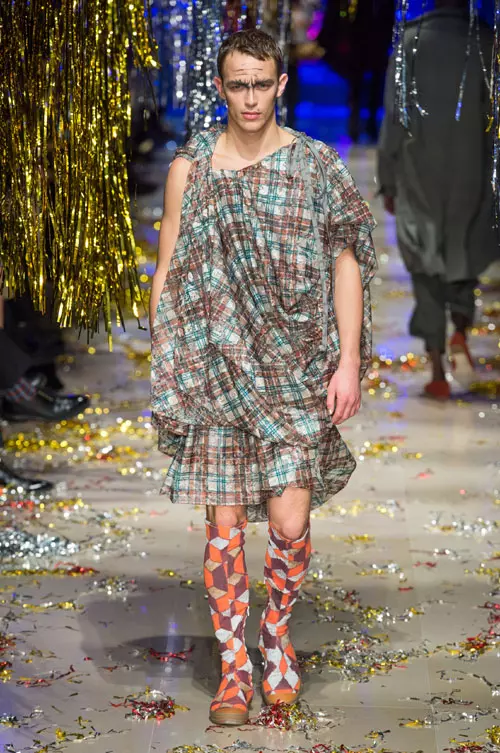 Vivienne Westwood toamna iarna 2015-2016 (18)