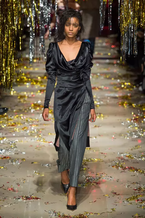 Vivienne Westwood toamna iarna 2015-2016 (33)