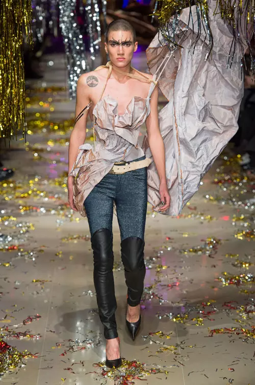 Vivienne Westwood toamna iarna 2015-2016 (47)