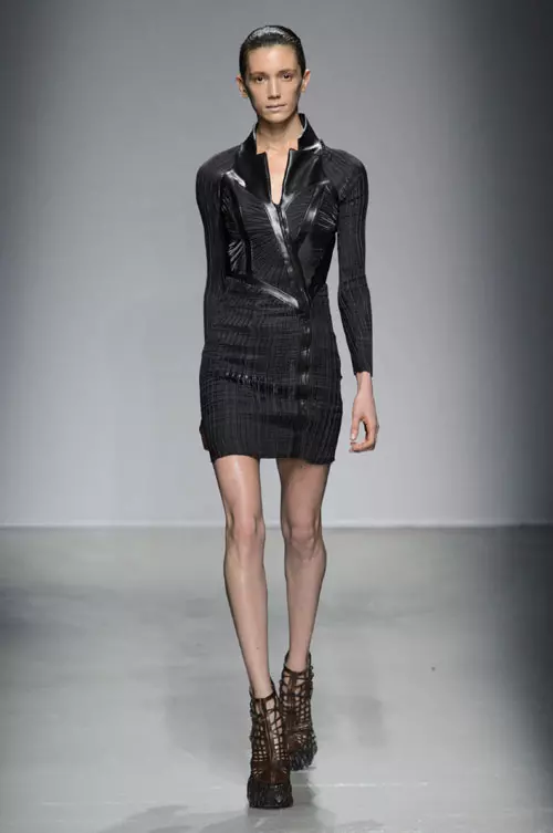 Iris van Herpen toamna iarna 2015-2016 (12)