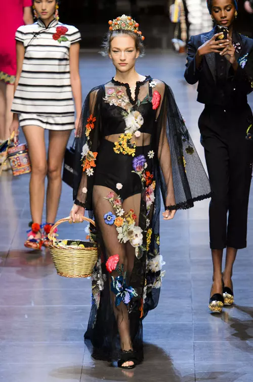 Dolce & Gabbana colectia primavara vara 2016 (46)
