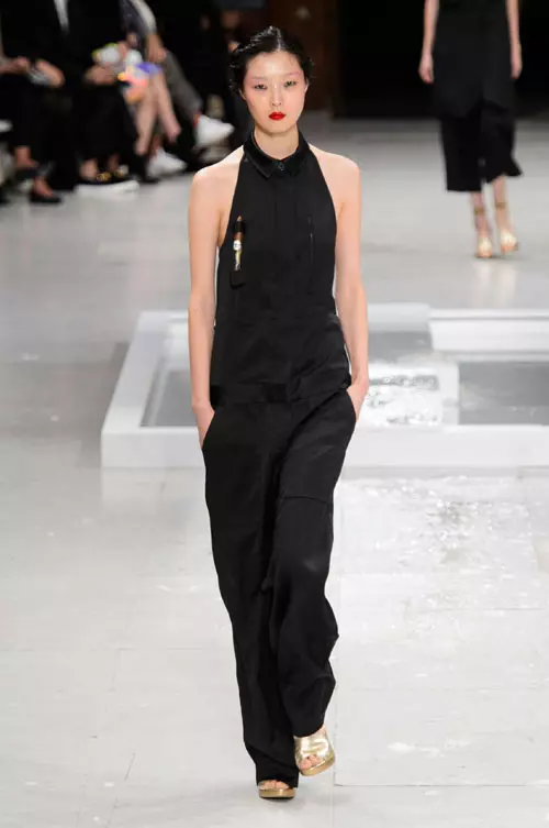 Chalayan colectia primavara vara 2016 (56)