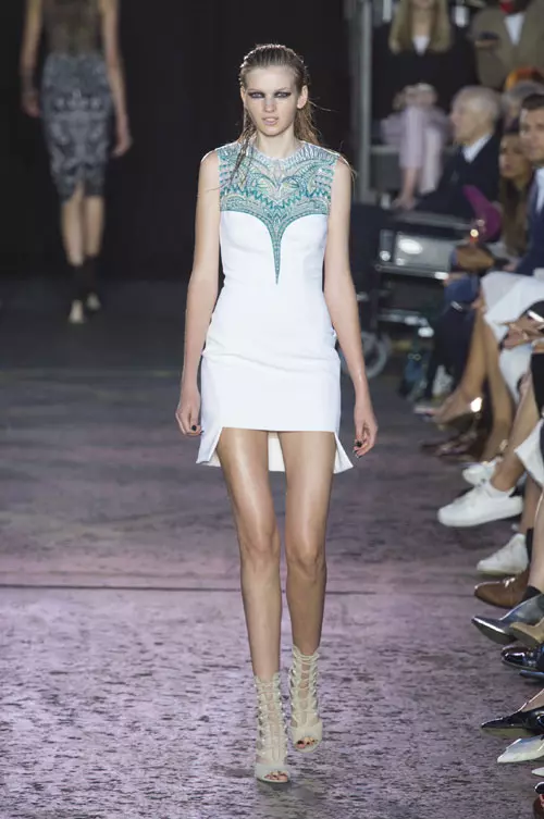 Julien Macdonald colectia primavara vara 2016 (29)