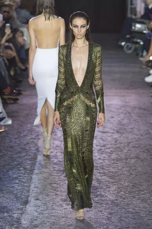 Julien Macdonald colectia primavara vara 2016 (36)