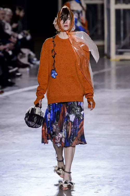 Christopher Kane colectia toamna iarna 2016-2017 (7)