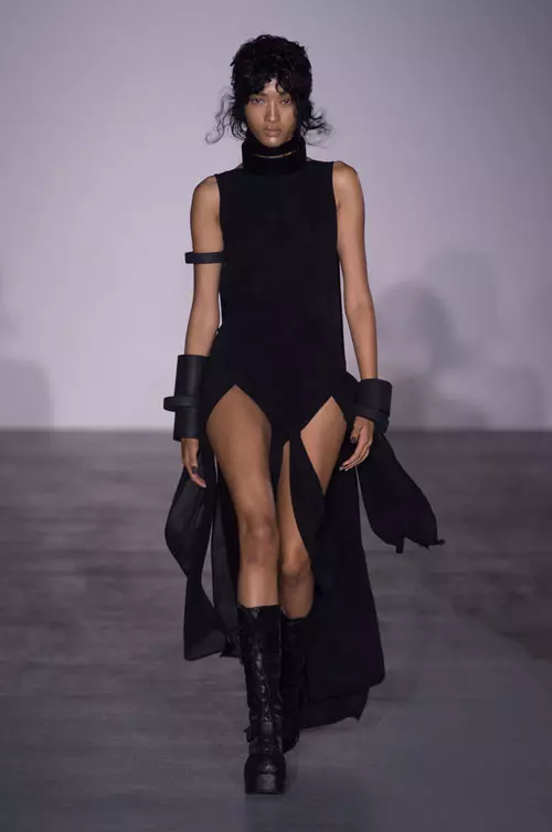 Gareth Pugh colectia primavara-vara 2017 (21)