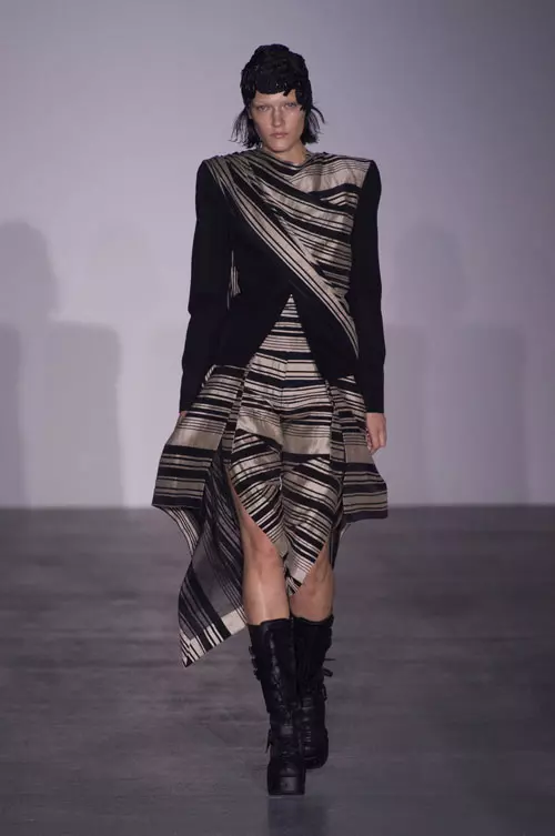 Gareth Pugh colectia primavara-vara 2017 (25)