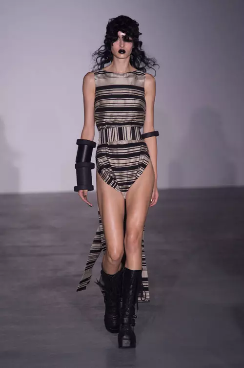 Gareth Pugh colectia primavara-vara 2017 (27)