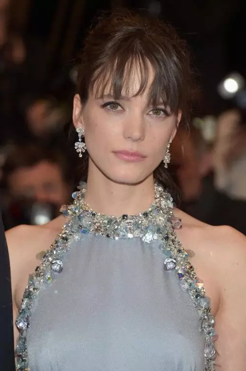 Stacy Martin: cercei cu diamante, Chopard