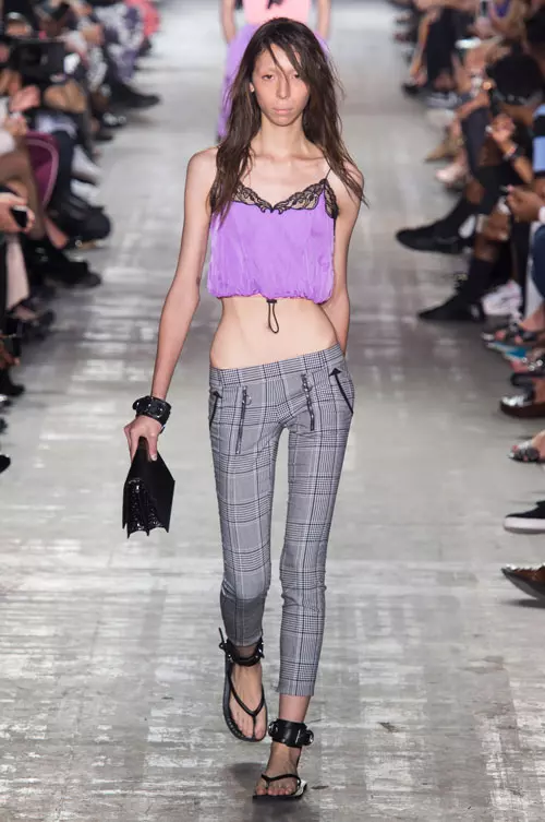 Alexander Wang colectia primavara-vara 2017 (42)