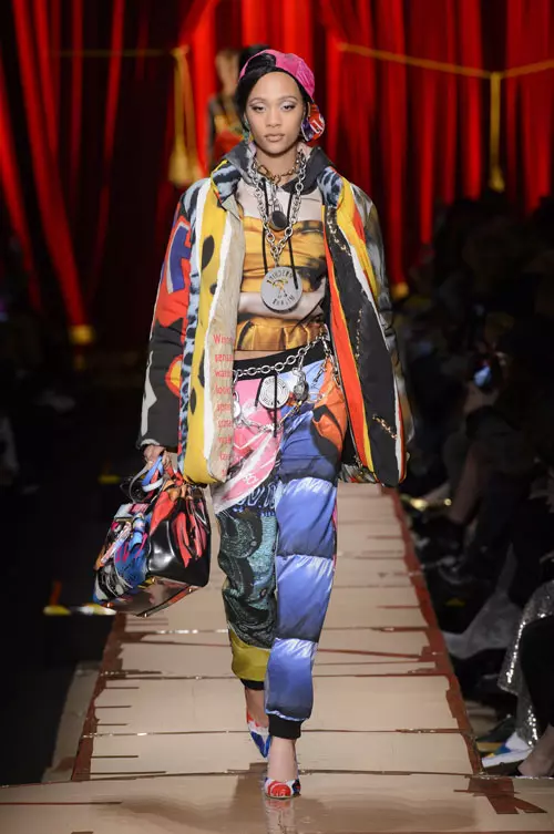 Moschino colectia toamna iarna 2017-2018 (28)