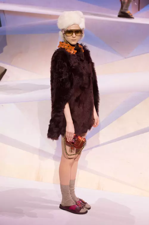 Anya Hindmarch colectia toamna-iarna 2017-2018 (15)