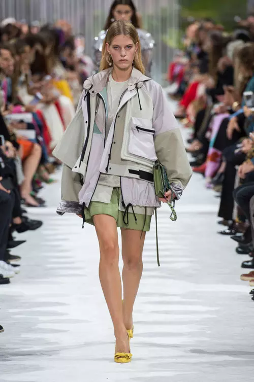 Valentino colectia primavara-vara 2018 (2)