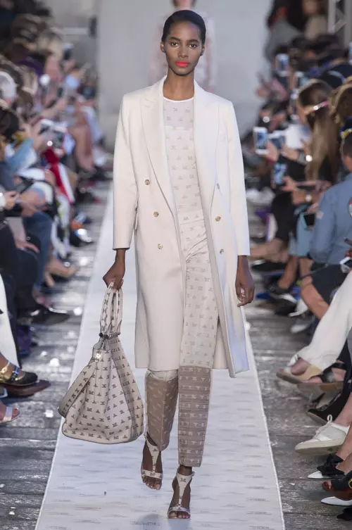 Max Mara colecția primăvară-vară 2018 (16)