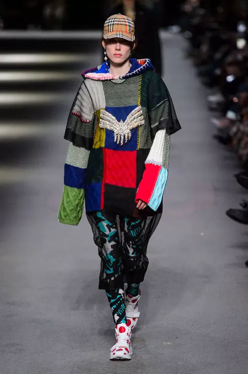 Burberry colecția primăvară-vară 2018 (44)