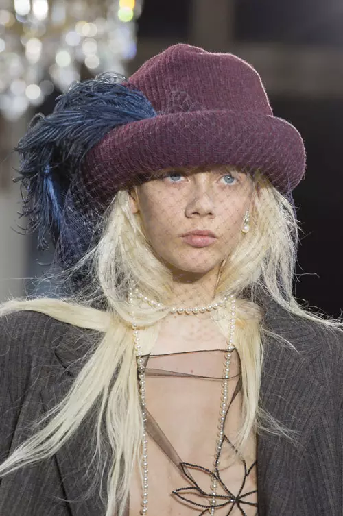 John Galliano colecția toamnă-iarnă 2018-2019 accesorii (8)