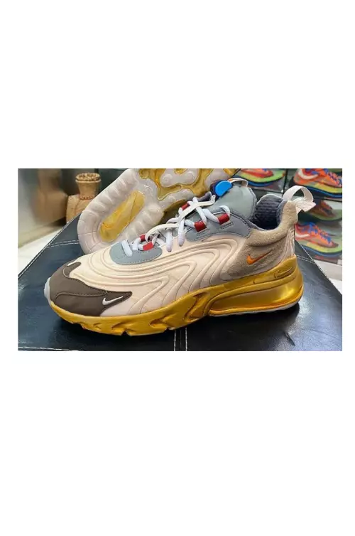 Modele care se vor lansa în 2020- Travis Scott x Nike Air Max 270 React