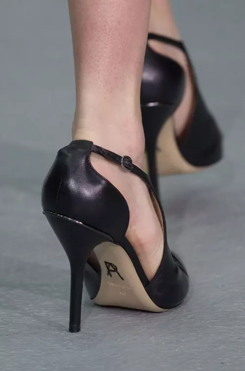 David Koma colectia toamna iarna 2016-2017 accesorii (11)