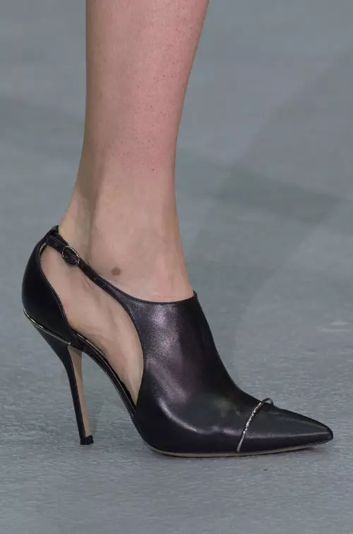 David Koma colectia toamna iarna 2016-2017 accesorii (16)