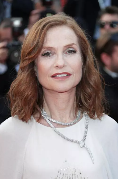 Isabelle Huppert: colier Serpenti cu diamante, Bulgari
