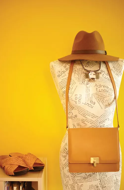 Operatiunea Dulapul cu designerul Andreea Tincu 