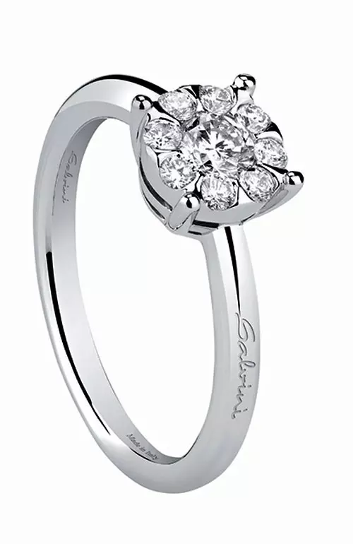 Inel din aur alb si diamante, Salvini, 4.459 lei, disponibil prin Kultho Boutiques