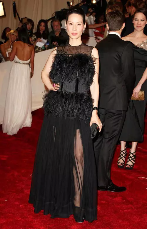 Lucy Liu, într-o rochie Vionnet (2011)