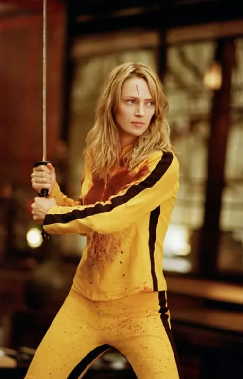 Beatrix `The Bride` Kiddo (Uma Thurman) în filmul `Kill Bill` Vol.1 din 2003 și `Kill Bill` Vol.2 din 2004