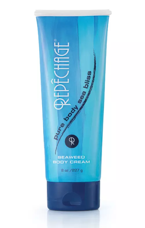 Crema de corp Seaweed Body Cream, Repechage, 120 lei. Gingko Biloba, vitamine, alge - Ingrediente cu atribute excelente in hidratarea si hranirea pielii corpului. Si toate pot fi regasite in aceasta crema de corp.