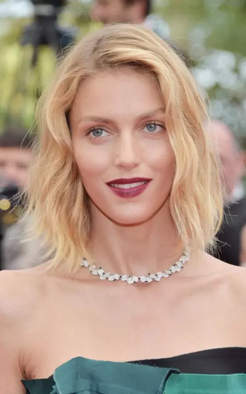 Anja Rubik: colier cu diamante si onyx, Boucheron