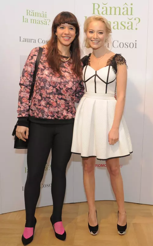 Ada Condeescu si Laura Cosoi