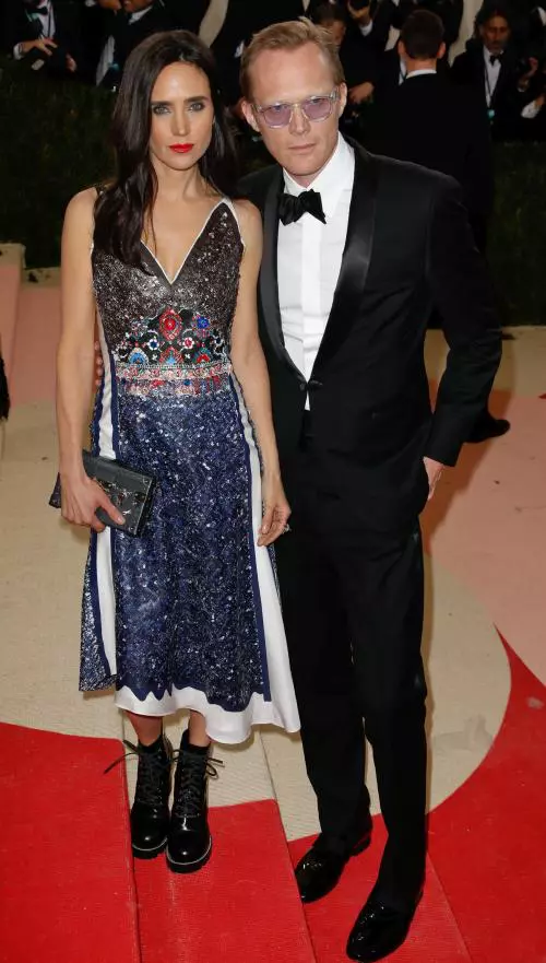 Jennifer Connelly si Paul Bettany