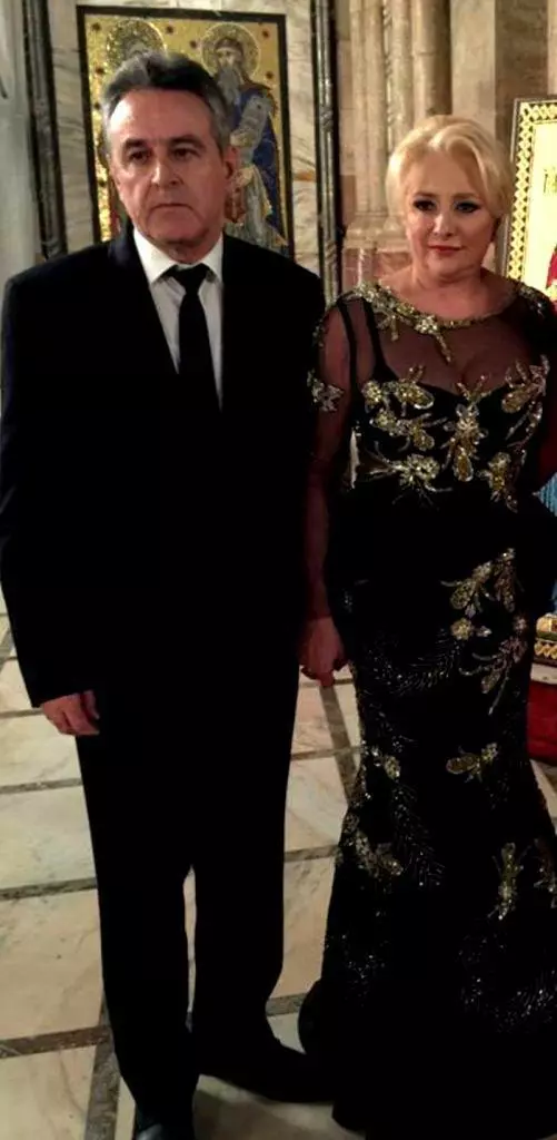 2Viorica-Dancila-si-sotul-ei-501x1024-501x1024