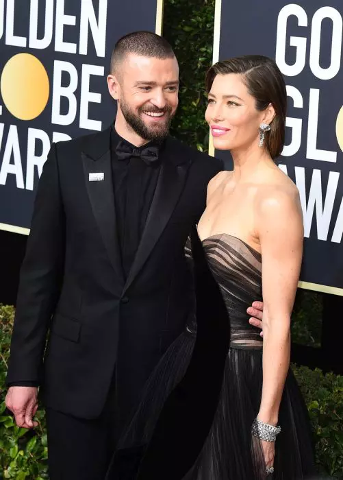 Jessica Biel si Justin TimBerlake covorul rosu