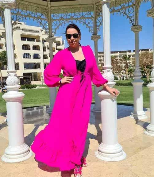 Oana-Roman-costum-de-baie-1