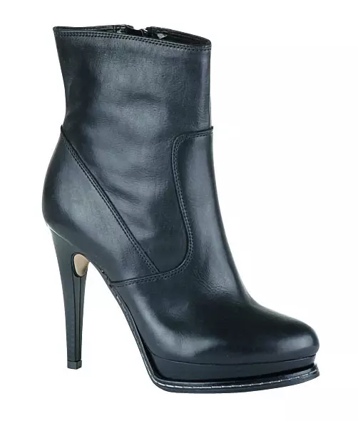 Botine Bata, 579,9 lei