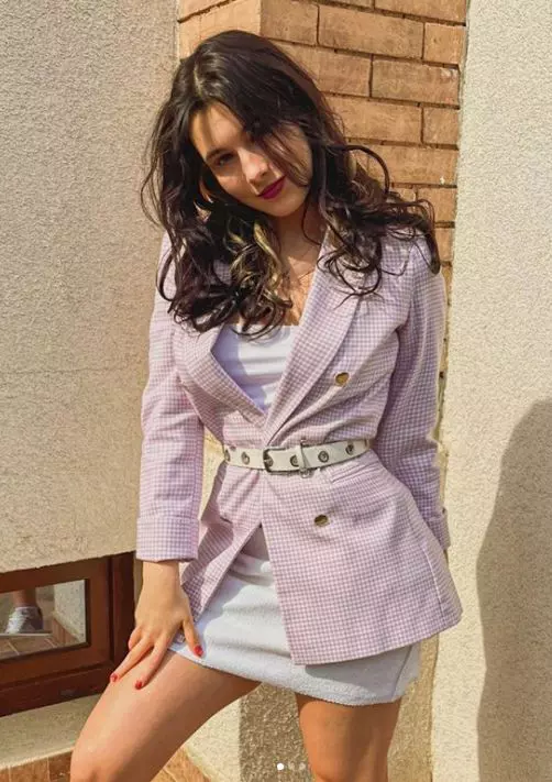 romina-apostol-superstar-3