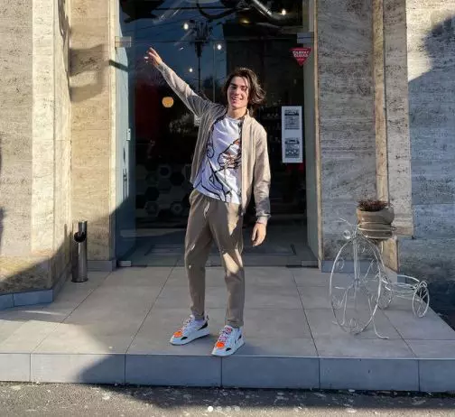 fiul-lui-stefan-banica-afacere-22