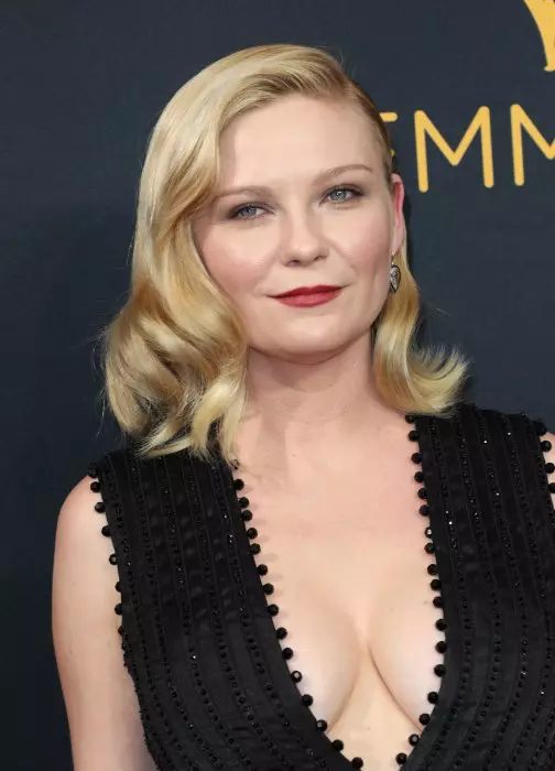 Kirsten Dunst la Premiile Emmy 2016