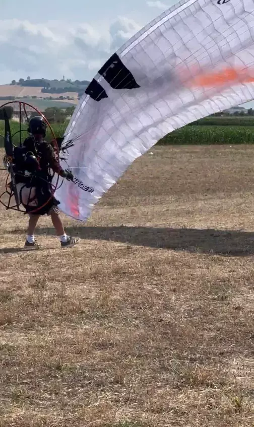 felix-baumgartner-ultimul-zbor-cu-parapanta-4